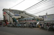 京成菅野駅