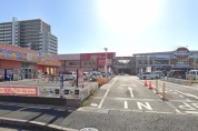 ベルクス鬼高店