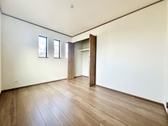 続間洋室6.0帖(2号棟)1階