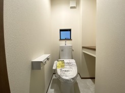1階トイレ