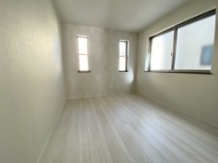 洋室5.9帖