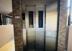 エレベーター