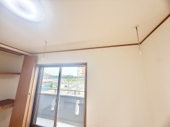 開放感あふれる空間に、あなたらしい彩りを加えてみませんか。