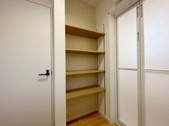 サニタリー可動棚 施工例