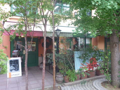 地元住民に人気の、本格的イタリアンを楽しめるお店です。【トラットリア ポルポ】