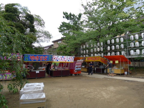 【縁日】祭りの定番露店が並んでいます！