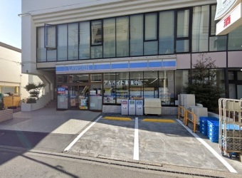 ローソン国府台駅前店